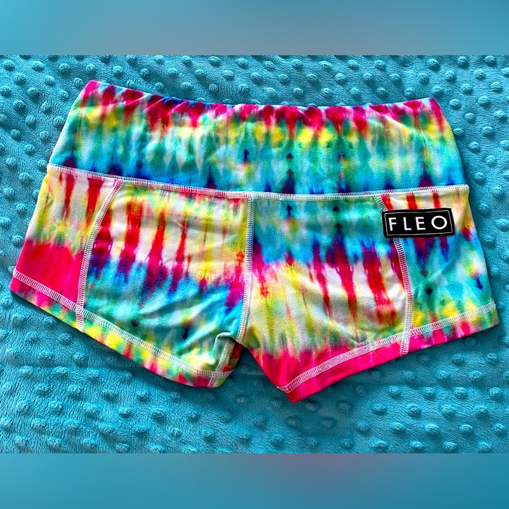 Fleo Rainbow Tie Dye - Low Rise Contour